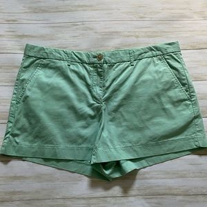 Women’s GAP mint size 12 shorts